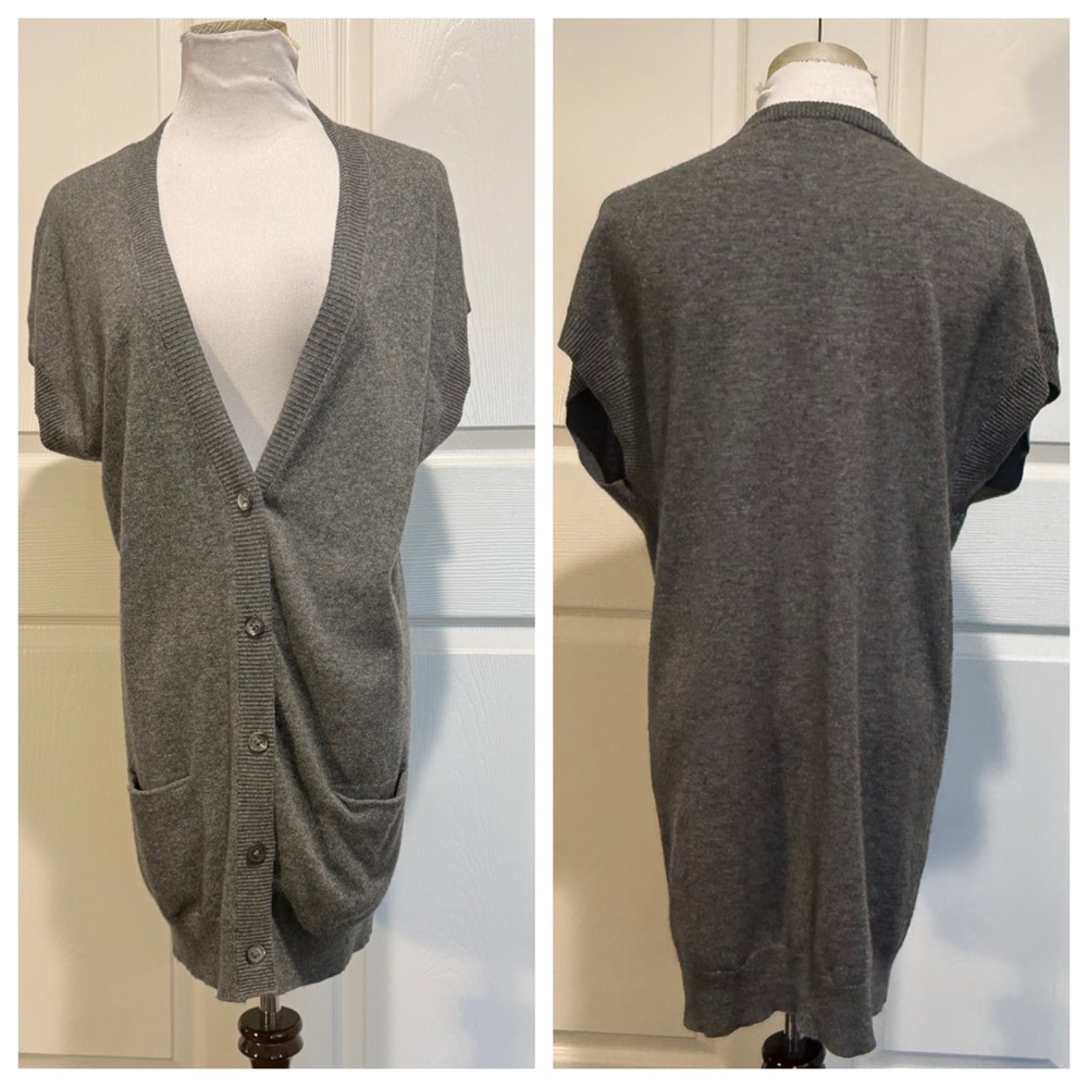 Cashmere! Vince grey button up vest